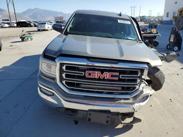 2017 GMC SIERRA K1500 SLE  
