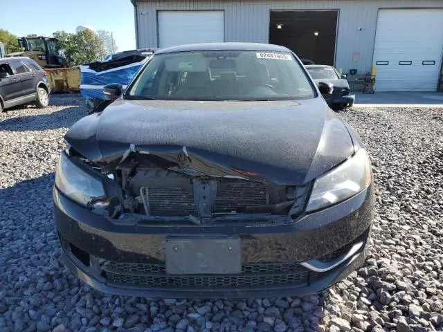 2015 VOLKSWAGEN PASSAT SE  