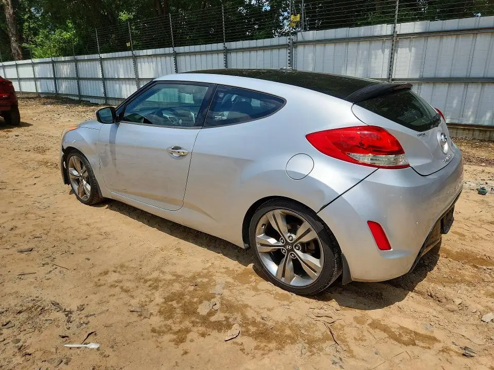 2012 HYUNDAI VELOSTER BASE  