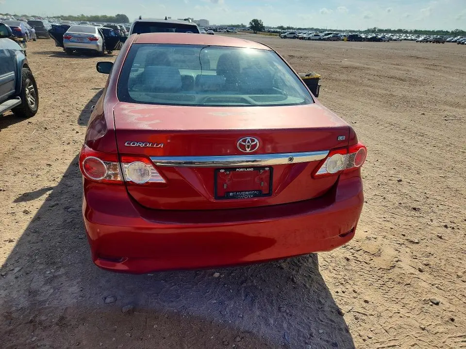 2011 TOYOTA COROLLA LE  
