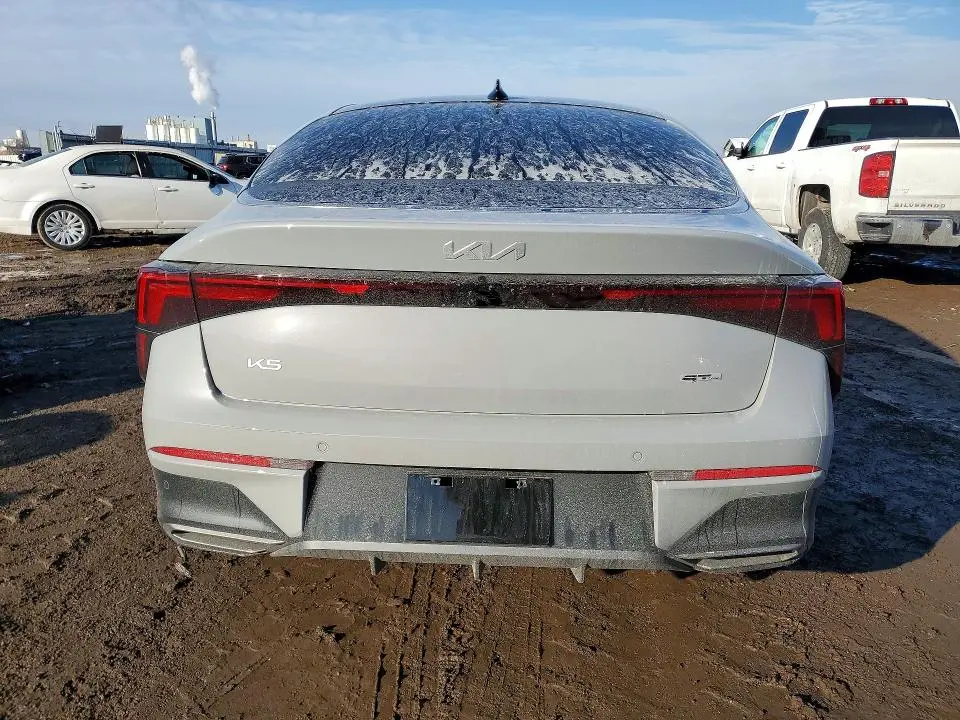 2026 KIA K5   