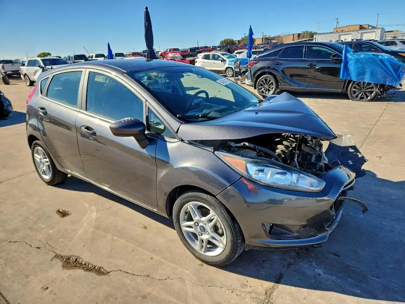 2019 FORD FIESTA SE  