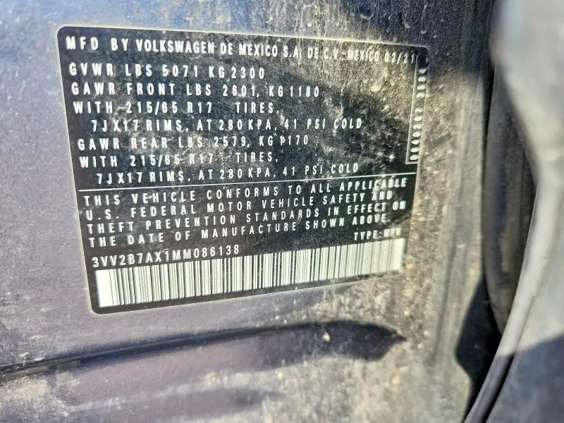 2021 VOLKSWAGEN TIGUAN SE  