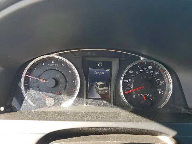 2015 TOYOTA CAMRY XSE  