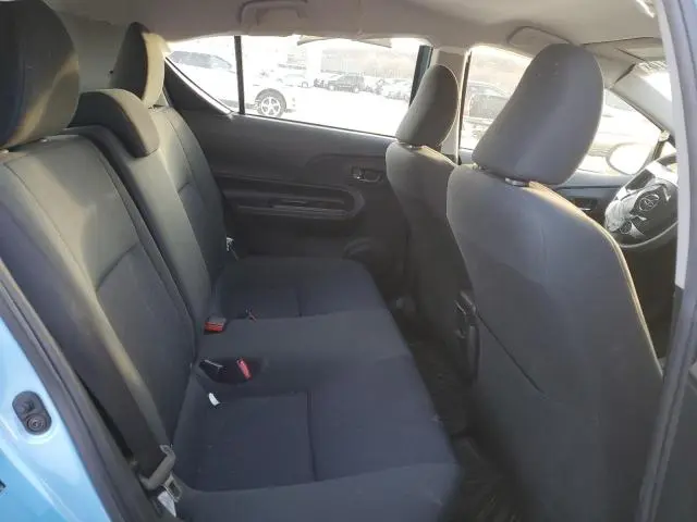 2016 TOYOTA PRIUS C   