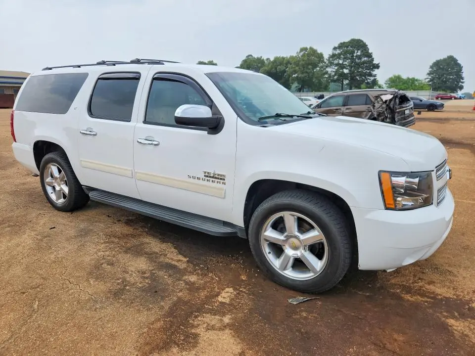 2011 CHEVROLET SUBURBAN C1500 LT  