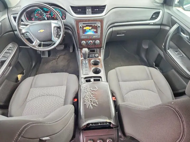 2016 CHEVROLET TRAVERSE LT  