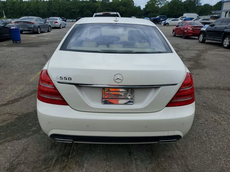 2010 MERCEDES-BENZ S 550  