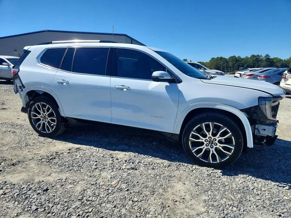 2026 GMC ACADIA DENALI ULTIMATE  