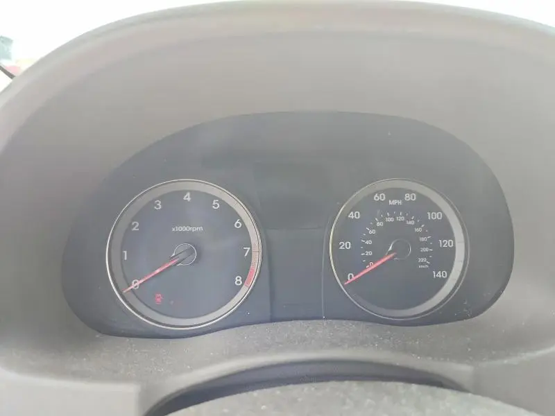 2012 HYUNDAI ACCENT GLS  