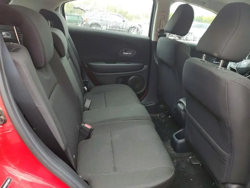 2016 HONDA HR-V LX  