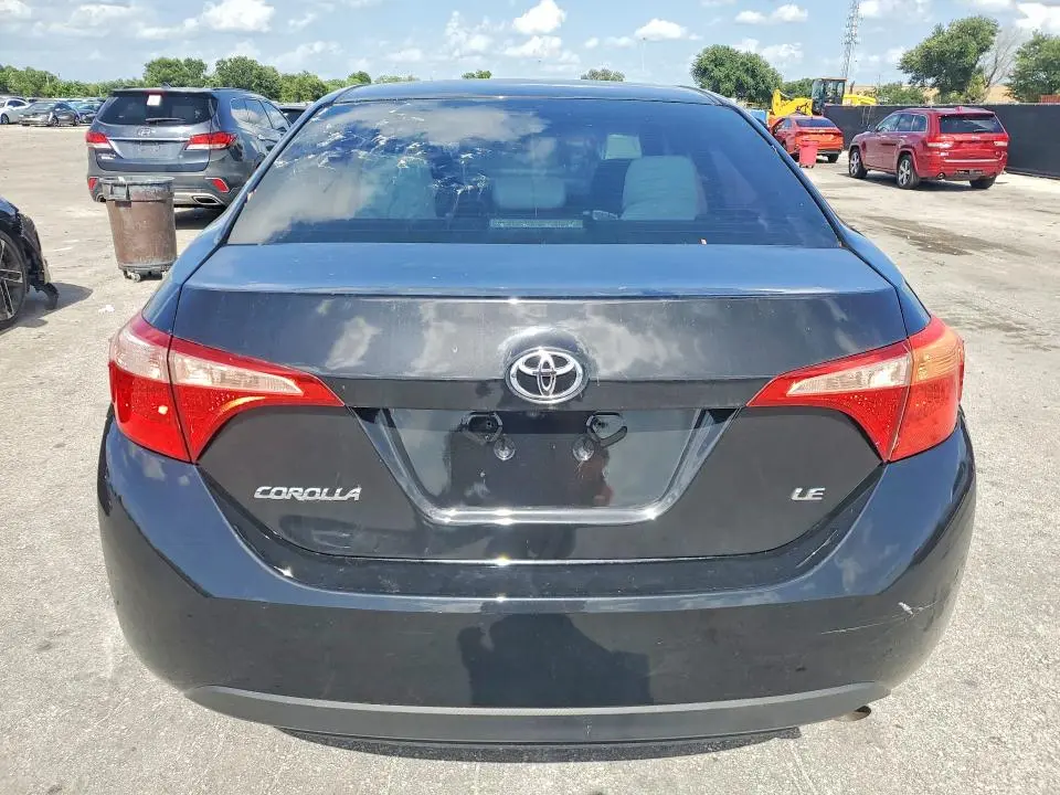 2017 TOYOTA COROLLA LE  