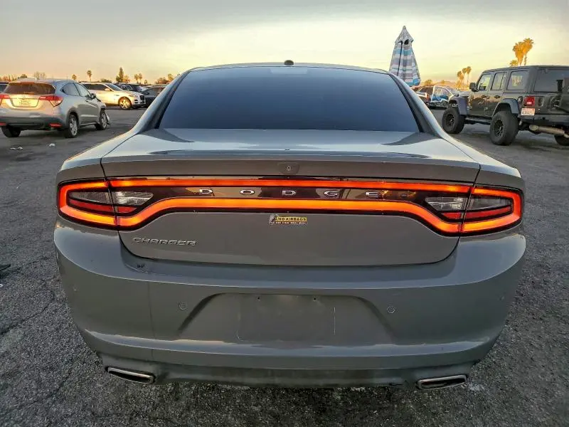 2019 DODGE CHARGER SXT  