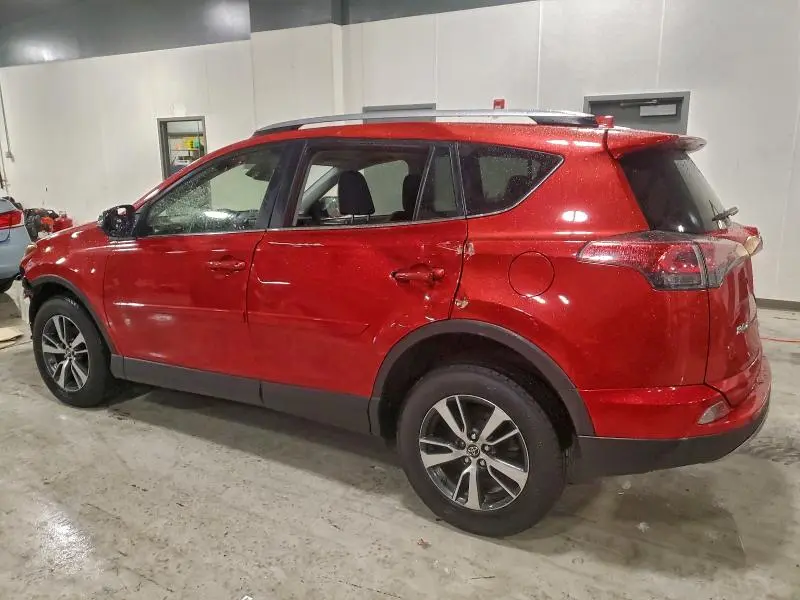 2017 TOYOTA RAV4 XLE  