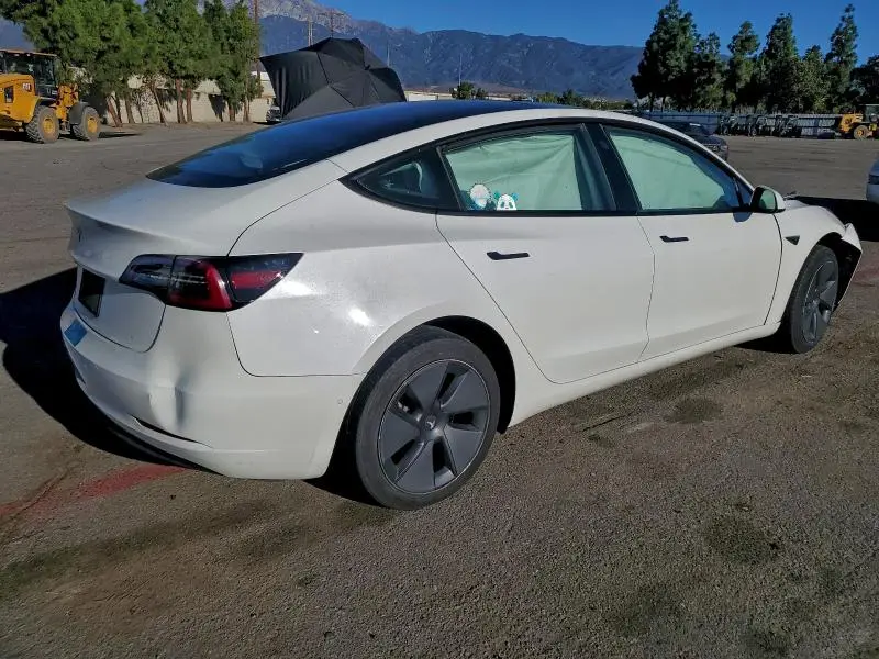 2022 TESLA MODEL 3   