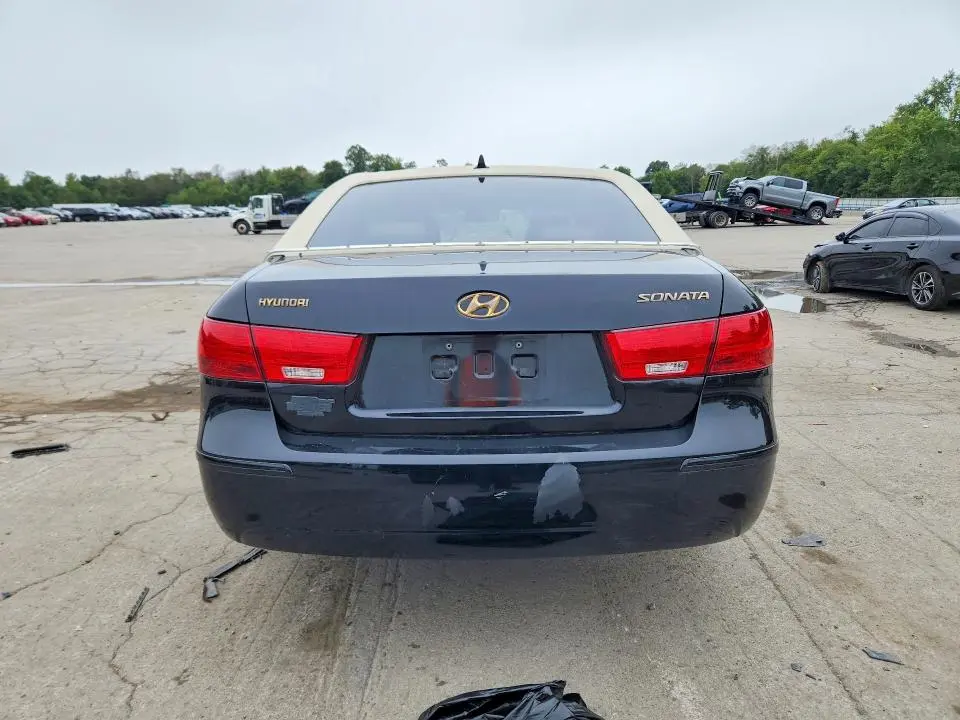 2010 HYUNDAI SONATA GLS  