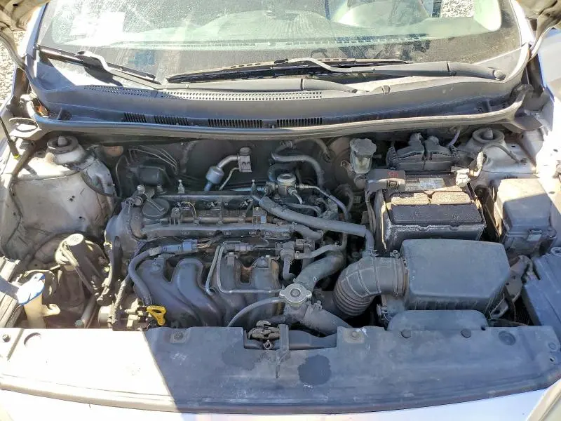 2012 HYUNDAI ACCENT SE  