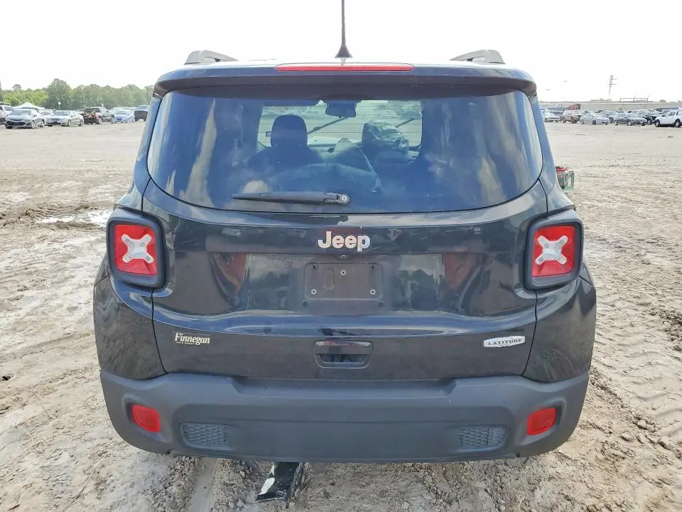 2021 JEEP RENEGADE LATITUDE  