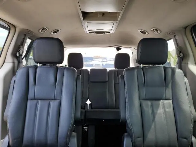 2016 CHRYSLER TOWN & COUNTRY TOURING  