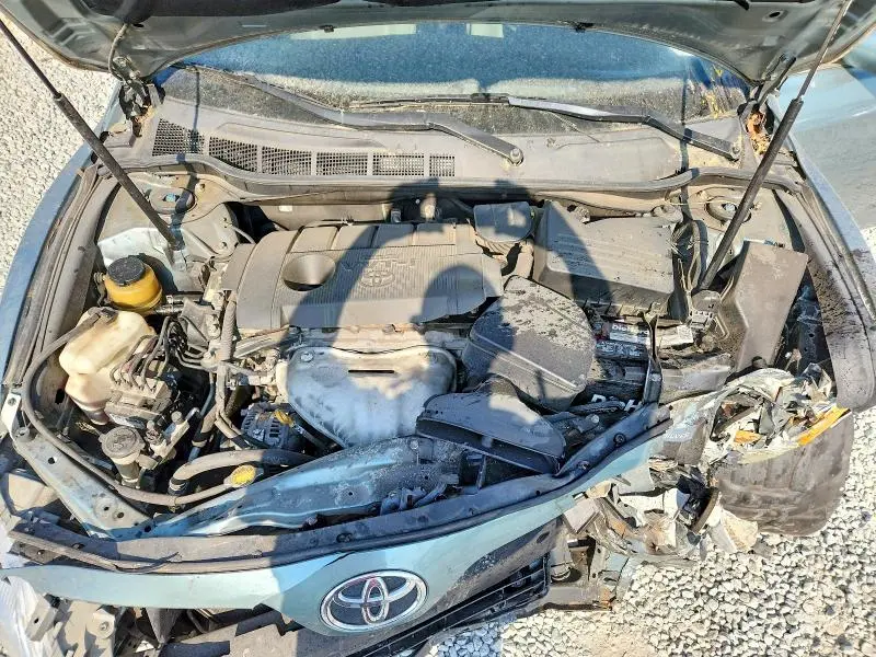2011 TOYOTA CAMRY LE  