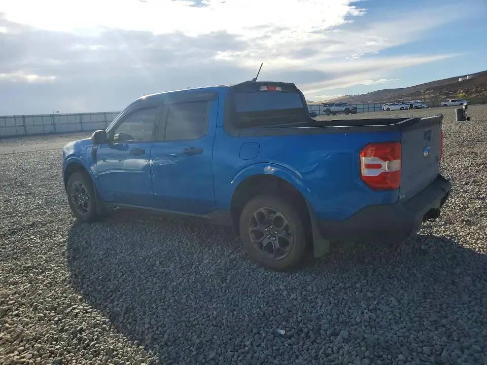 2022 FORD MAVERICK XL  