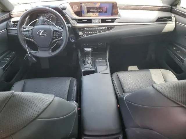2021 LEXUS ES 300H  