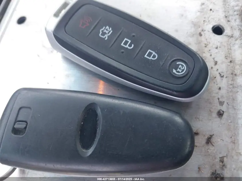 2016 FORD TAURUS SEL