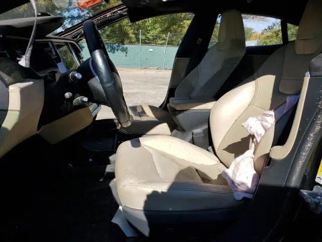 2015 TESLA MODEL S 85D  