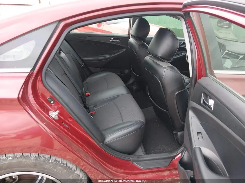 2011 HYUNDAI SONATA SE 2.0T