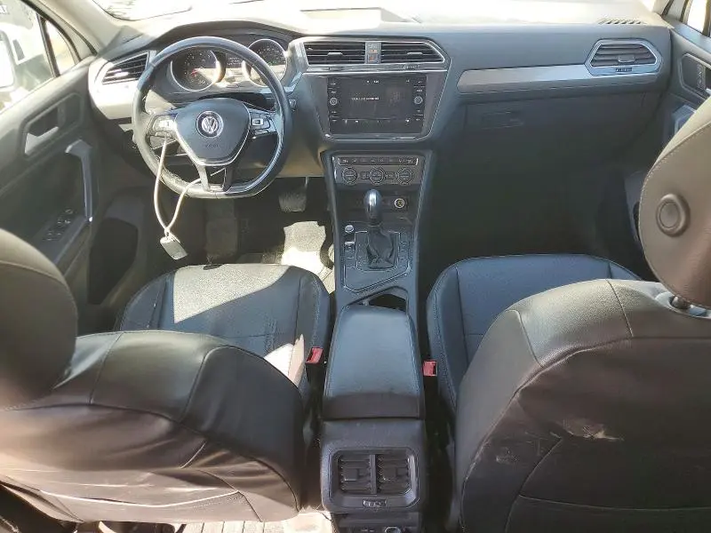 2020 VOLKSWAGEN TIGUAN SE  