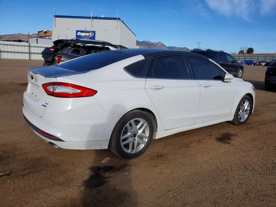2016 FORD FUSION SE  