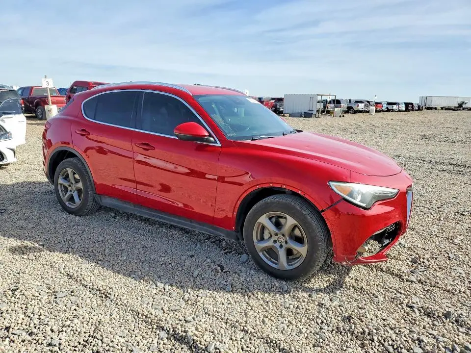 2018 ALFA ROMEO STELVIO   