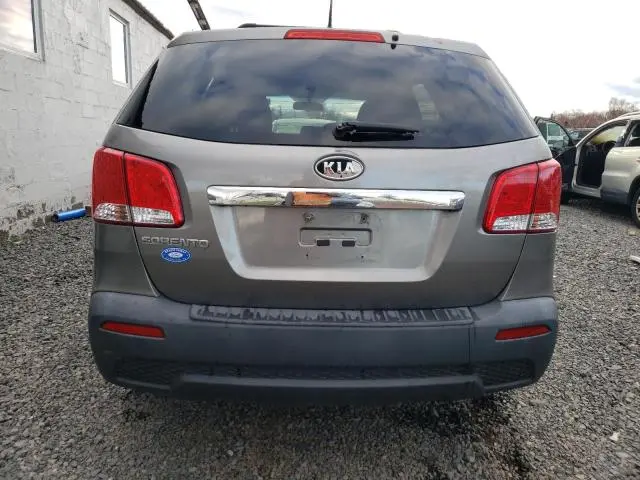 2013 KIA SORENTO LX  