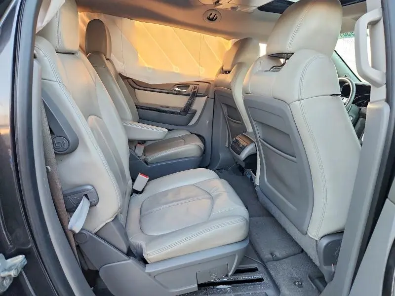 2015 GMC ACADIA SLT-1  