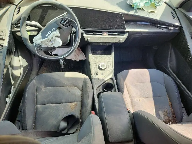 2024 KIA NIRO PREMIUM  