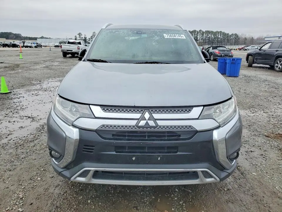 2019 MITSUBISHI OUTLANDER SE  