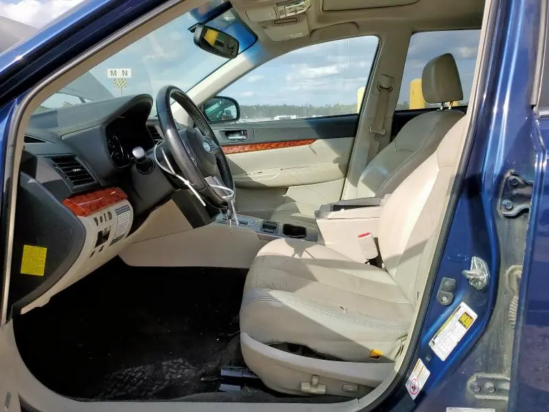 2011 SUBARU OUTBACK 2.5I LIMITED  