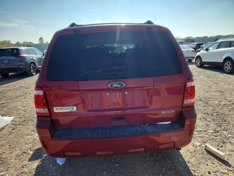 2012 FORD ESCAPE XLT  