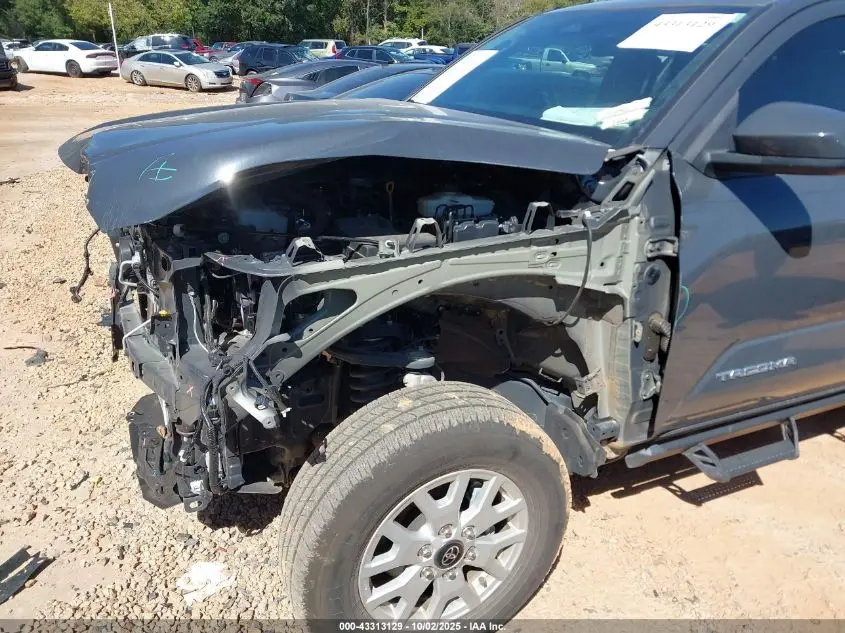 2024 TOYOTA TACOMA SR5 4WD