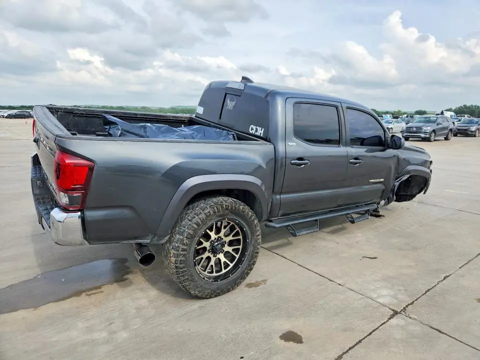 2019 TOYOTA TACOMA SR5 V6  