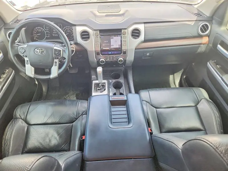 2018 TOYOTA TUNDRA CREWMAX LIMITED  