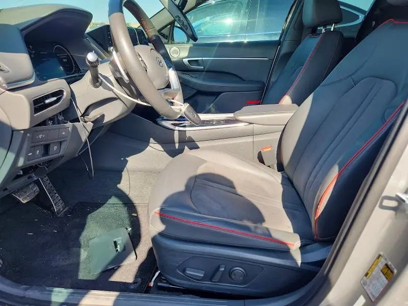 2021 HYUNDAI SONATA   
