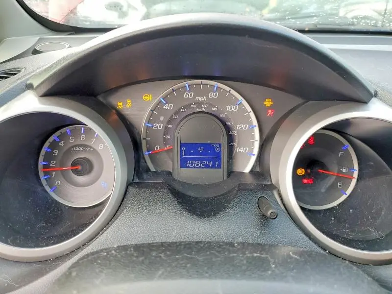 2013 HONDA FIT   