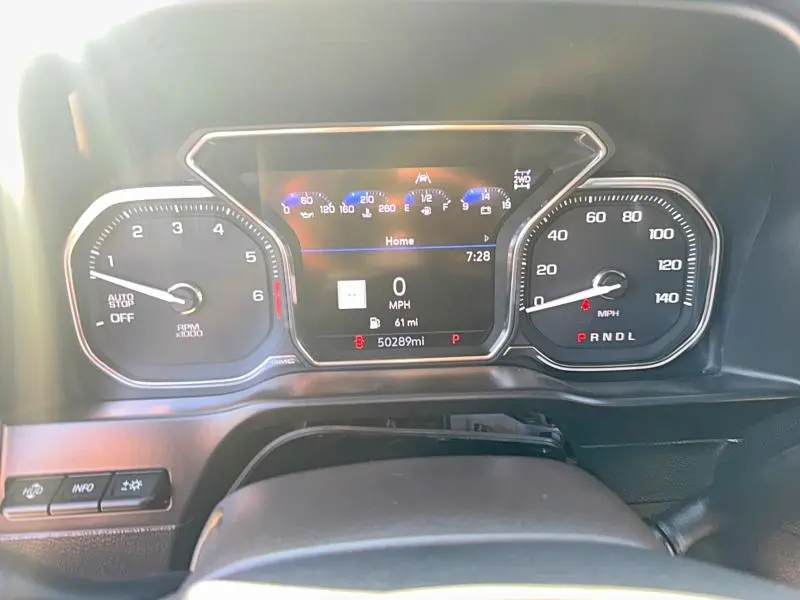 2021 GMC SIERRA K1500 AT4  