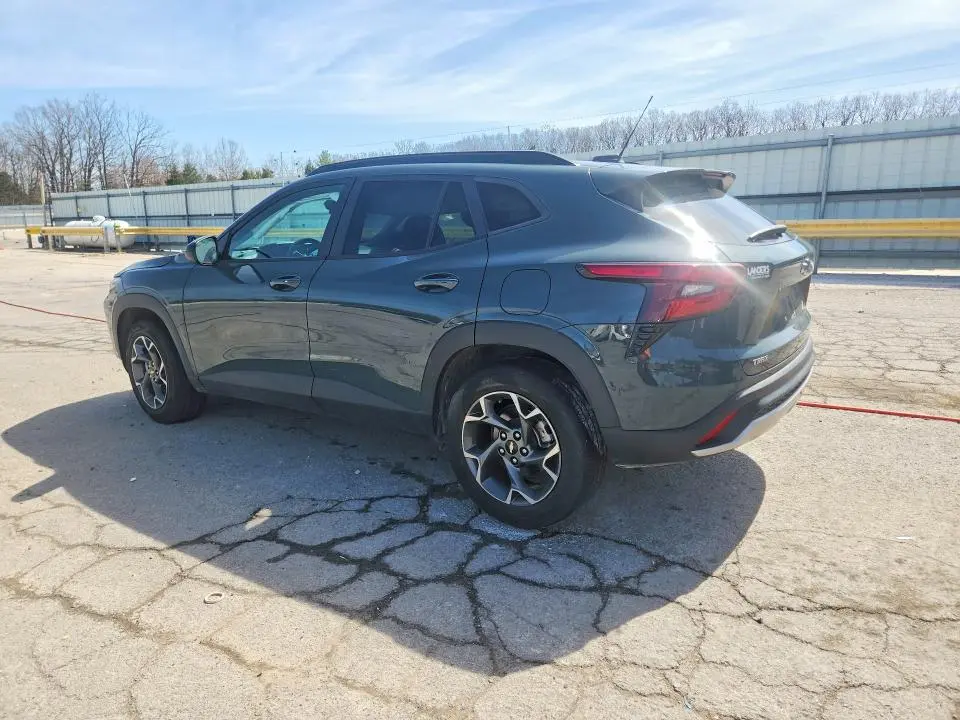 2025 CHEVROLET TRAX 1LT  