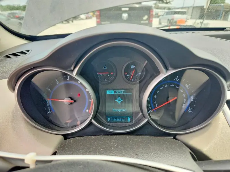 2014 CHEVROLET CRUZE LS  
