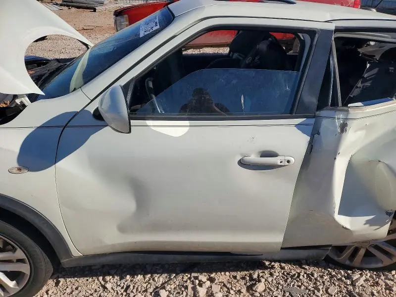 2012 NISSAN JUKE S  
