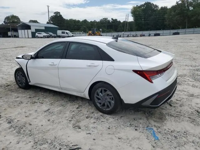 2024 HYUNDAI ELANTRA BLUE  