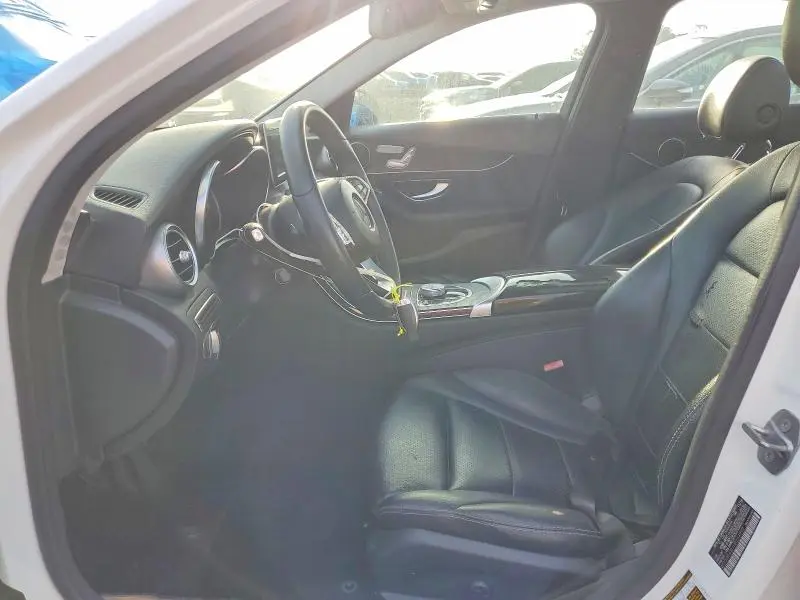 2017 MERCEDES-BENZ C 300  