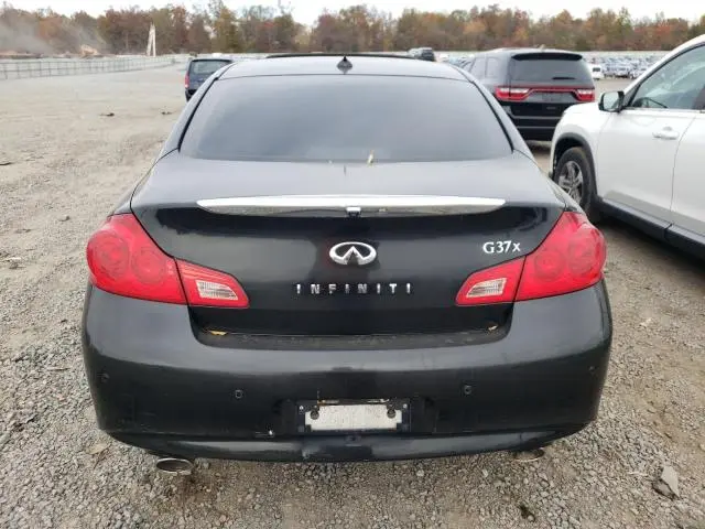 2013 INFINITI G37   